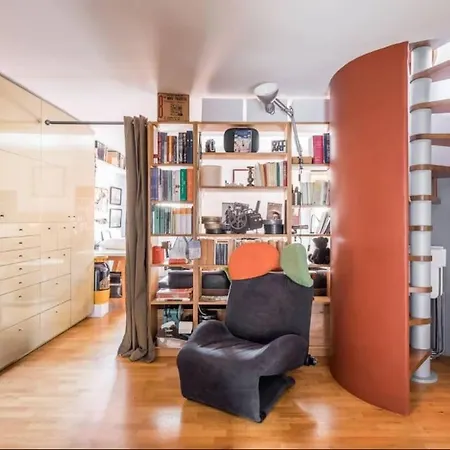 De' Marchi Apartment